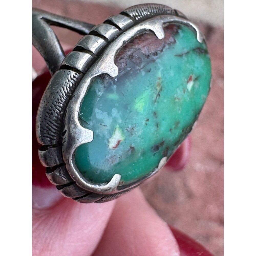 Sterling Silver Ring With Green Oval Turquoise Stone Size 7 - Picture 3 of 13